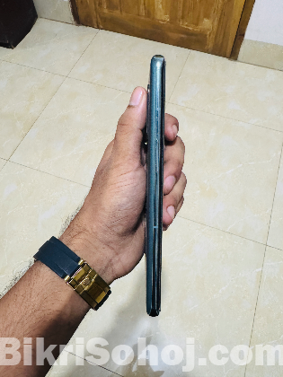 One plus 10 pro 12/256gb